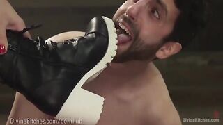 Muscled Goddess dominates and wrestles her slaveboy