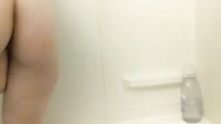 Short emo shower with powerful dildo action