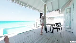 Passionate morning sex with a stunning teen in paradise