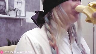 The doctor prescribed a blowjob to cure the patient, and Lovely Dove complied