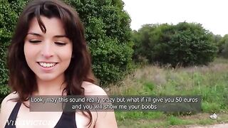 A cute runner girl met a guy and got fucked outdoors