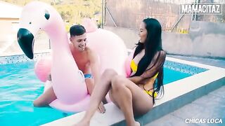 Andreina Deluxe got banged by a huge dick at the pool