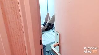 I watch my stepsister masturbating and I offered her my cock