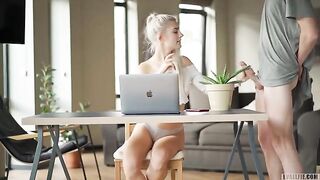 I took a Zoom class with a cute guy and got intimate with him - Eva Elfie