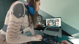 A streamer is about to get banned after a wild encounter online