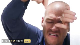 Xander helped Maserati XXX, who got stuck, by oiling her ass