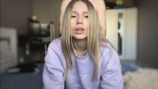The cute girl shows her body to her boyfriend and has passionate sex with him