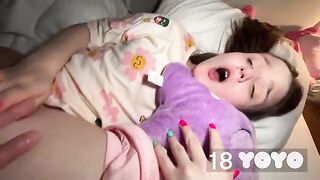 My stepsister loves to get her pussy creampied after rough sex