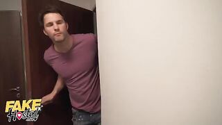 Fake hostel affair turns into a wild bunk bed threesome
