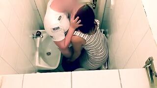 Tinder date ends with a hot encounter in the restaurant toilet