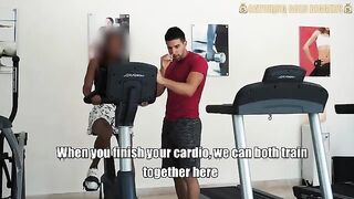 Fitness girl is risking a lot for sex in the gym