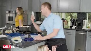 Hot housewife Rachael Cavalli serves the luckiest dude a portion of her pussy sauce