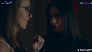 Strap-on Halloween XXX parody
