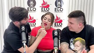 The interview with Elo Podcast ends in a mess and a lot of cum