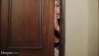 Scarlit Scandal and Kenzie slug it out in a hardcore threesome on Deeper