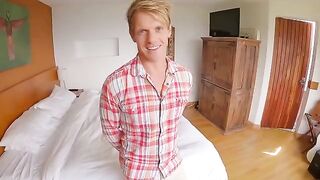 A real amateur guy fucked his huge dick in the pussy of a fan