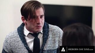 Can they make this guy cum? Emma Hix, Vanna Bardot, & Rocky Emerson
