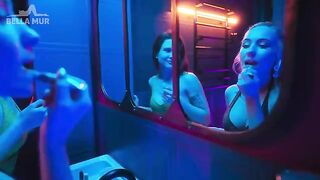 A girl was picked up in the toilet of a night club and tasted