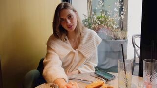 Romantic dinner at home ended with a great sex, just like in the best pornos