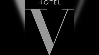 Two hungry girls seduced the employee of the hotel in a steamy encounter