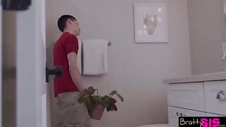 Who could have thought that stepbrother sex could be so hot, as Samantha Lexi says