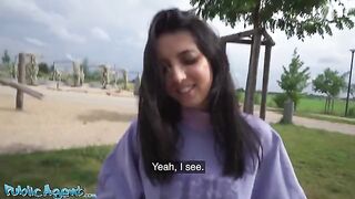 A sexy slim Italian babe agreed to fuck outdoors for cash