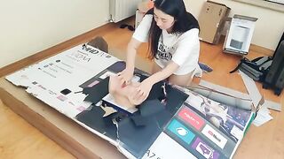 Stepsister receives anal internal cumshot through a hole in a box, a wild glory hole scene