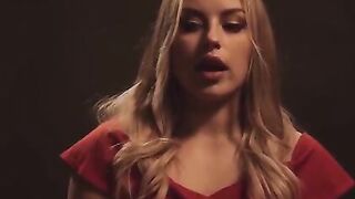 Anna Claire Clouds punishes her husband for being late, showcasing her fiery passion