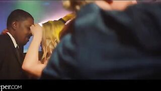 Avery has sex in public with a guy’s cock in the street