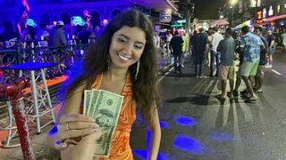 Babe claimed to be a trance, turned out to be whore
