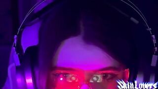 Fucked a cute gamer girl and got a real orgasm