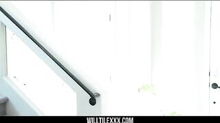 Big-breasted maid Jackie Hoff gets her pussy stuffed by a huge BBC