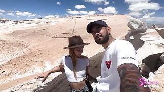 Guy made a date with his GF for a quickie in public place