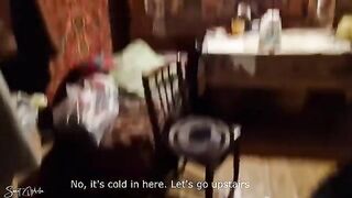 A guy picked up a whore and fucked her in an abandoned house
