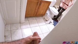 A stepson got his stepmom caught in the bathroom after work, shocked