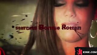 Hot teen in rough anal sex and bondage action