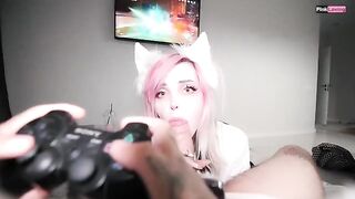 I play Genshin Impact while my pretty babe fucks me with her sweet pussy