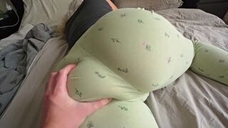 A sensual fuck with a thick ass girl when her panties are to the side