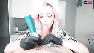A hot girl got a tattoo at home and then had sex with her boyfriend