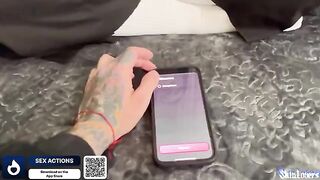 The guy convinced the girl to have sex by using an app