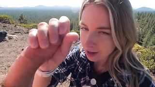 A blowjob with a risk on the mountain top