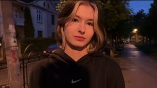A cute 18-year-old girl got fucked by a rich guy on the first date