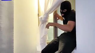 The thief broke into the house of a sexy Colombian milf