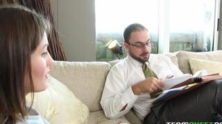 A stepdaughter got her pussy hairy and fucked by her stepdad