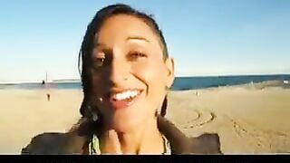 Juicy nigerian chick bounces on a cock and slaps it on her cheek
