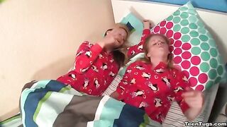 Two sisters share a guy’s cock while jerking it off