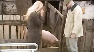Village girl has sex with a guy in the Russian village