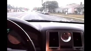 Nikki makes a blowjob in her car, it’s not modest