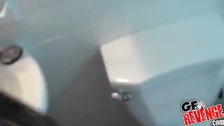 Home blowjob in the toilet, pure homemade passion