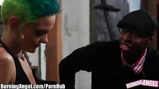 Hot anal meeting with an emo girl in a blanket